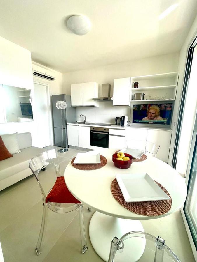 Windsurf Beach Front Torre Grande Exterior photo