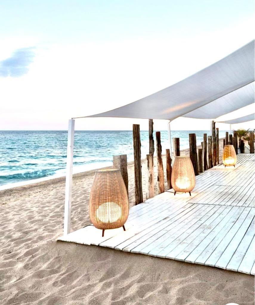 Windsurf Beach Front Torre Grande Exterior photo